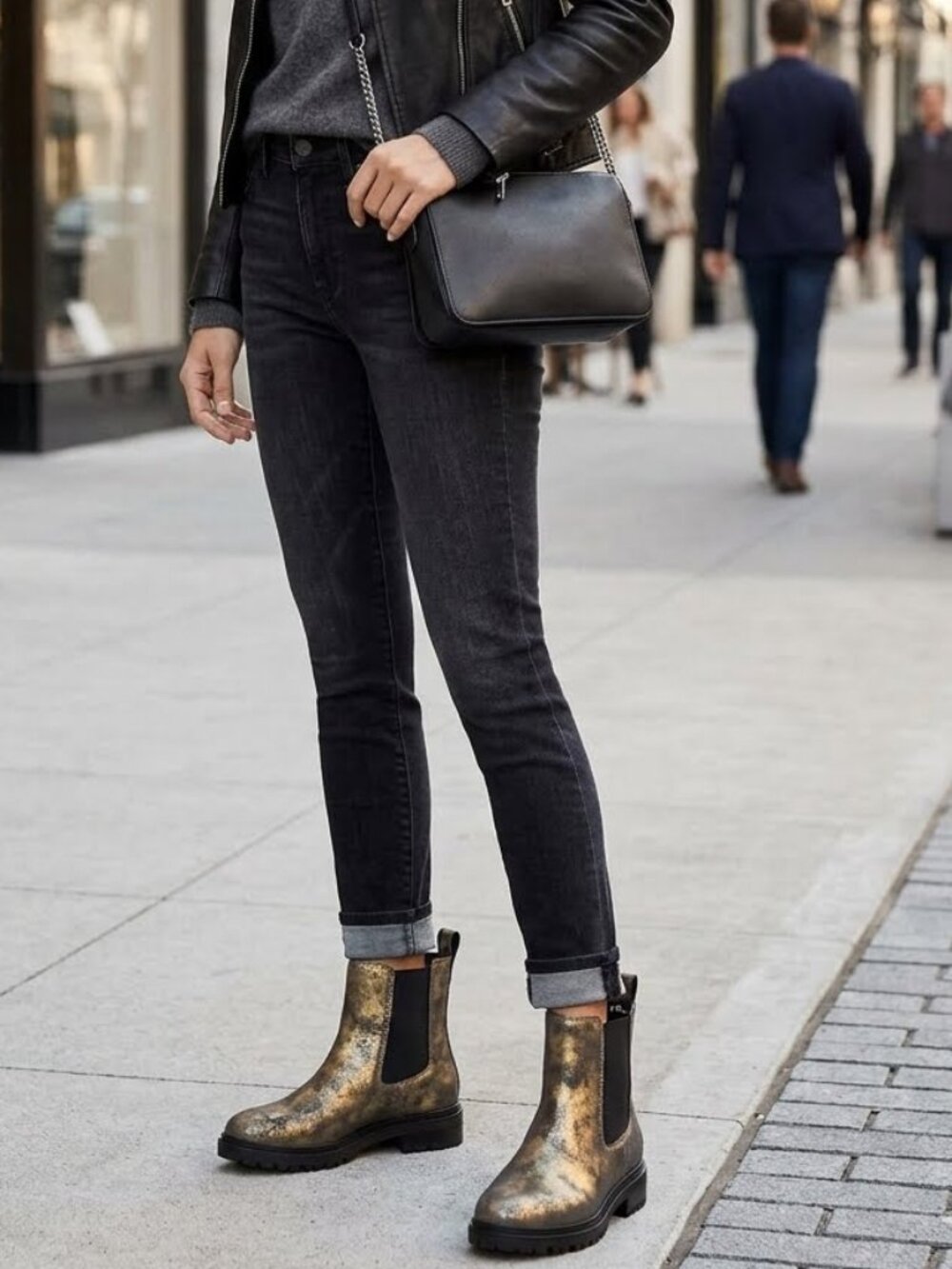 Lauren Ralph Lauren Corinne Metallic Gold Distress Chelsea Lug Sole Boots 7 NWT